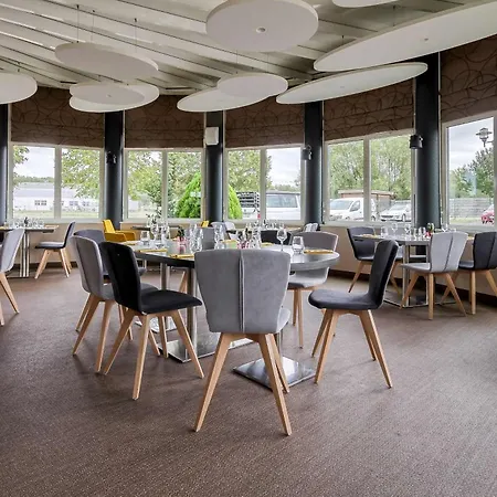 Brit Le Le Mans Sud アルナージュ