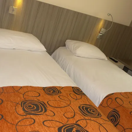 Brit Le Le Mans Sud Hotell