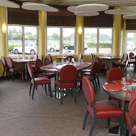 Brit Le Le Mans Sud מלון ארנג'