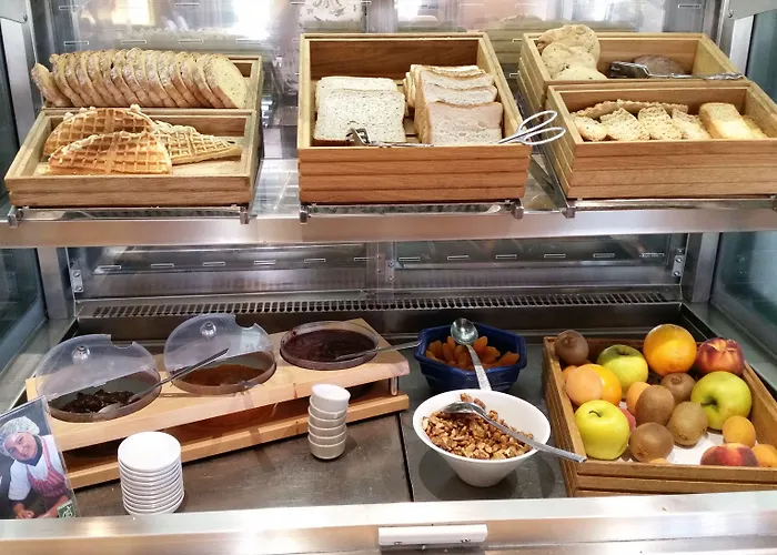 Brit Le Le Mans Sud 3* Arnage