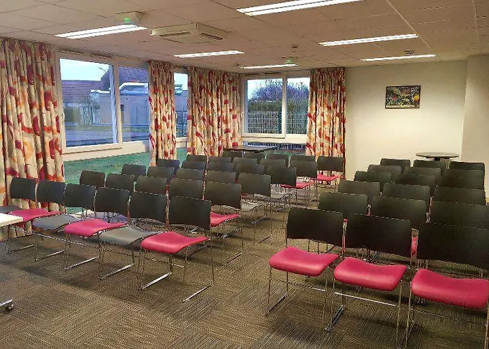 Brit Le Le Mans Sud Hotel 3*