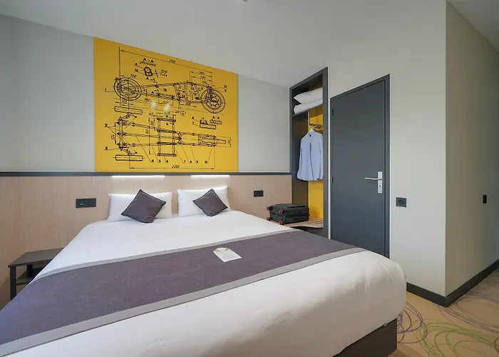 Hotel Brit Le Le Mans Sud 3*