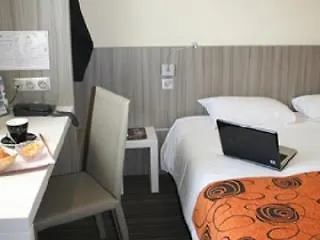 Brit Le Le Mans Sud 3*