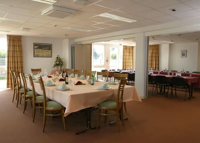 Brit Le Le Mans Sud 3* Arnage